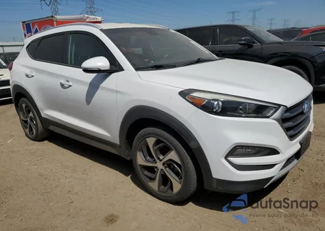 2017 Hyundai Tucson Limited z USA, uszkodzony, nr VIN KM8J33A26HU289561